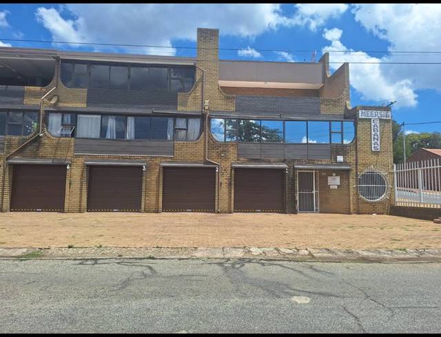 3 BEDROOM TOWNHOUSE FOR SALE IN BRAKPAN CENTRAL
